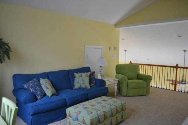 [Image: Carolina Sands: 6 BR / 6 BA Single Family in Emerald Isle, Sleeps 12]