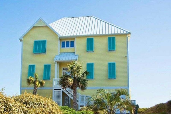 [Image: Avalon: 8 BR / 6 BA Single Family in Emerald Isle, Sleeps 16]