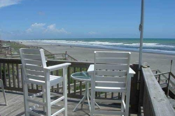 [Image: Spacious Ocean Front Home with Direct Beach Access, Gorgeous Views!]