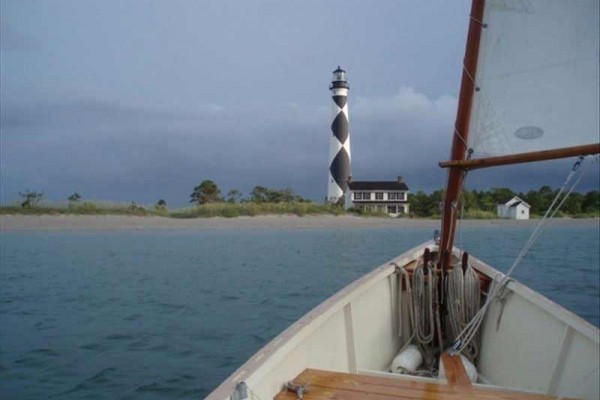 [Image: Rustic Cottage with Dock Overlooking Cape Lookout]