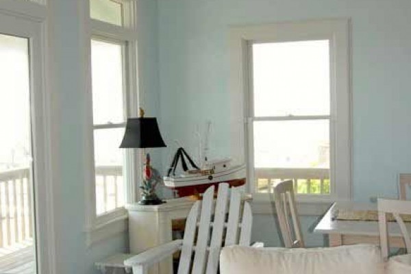 [Image: Charming Waterfront Cottage with Soaring Views of Core Sound, Shackleford Banks]