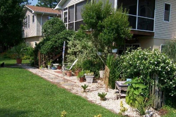 [Image: '~Sandy Point House~' *Waterfront* Free Dock and Boats to Use!!]