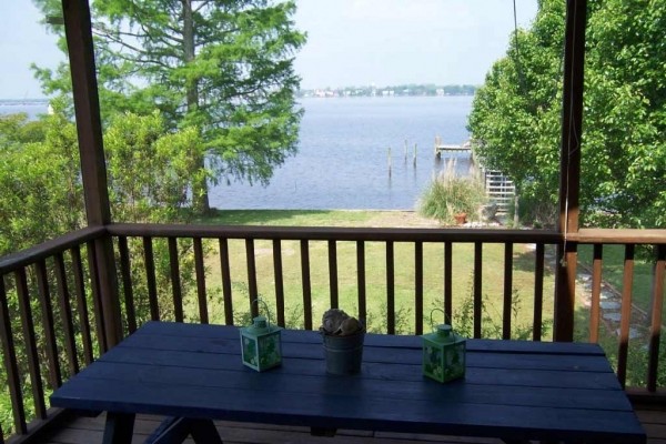 [Image: '~Sandy Point House~' *Waterfront* Free Dock and Boats to Use!!]