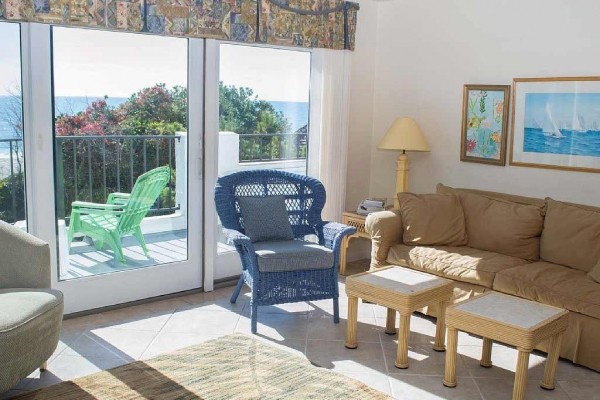 [Image: 3BR Oceanfront Condo! Great Views of Waves and Sunsets!!]