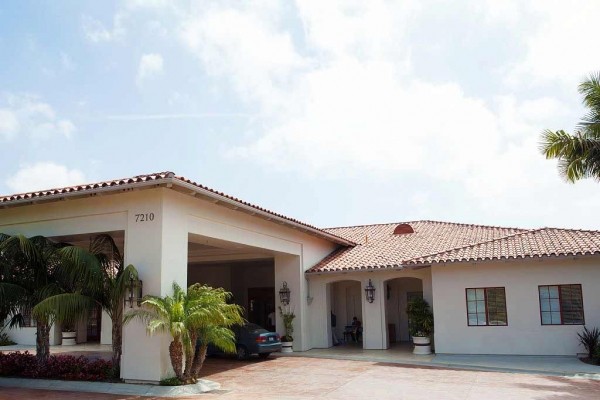 [Image: 2 Bedroom Villa at a Luxury Resort]