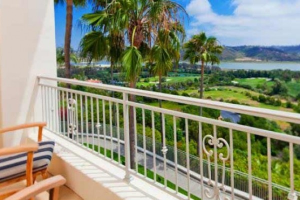 [Image: Four Seasons Residence Club 2BR - Many Weeks Available]