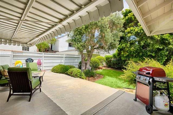 [Image: Affordable Windansea Private Home with Ocean Views Just Steps to the Surf]