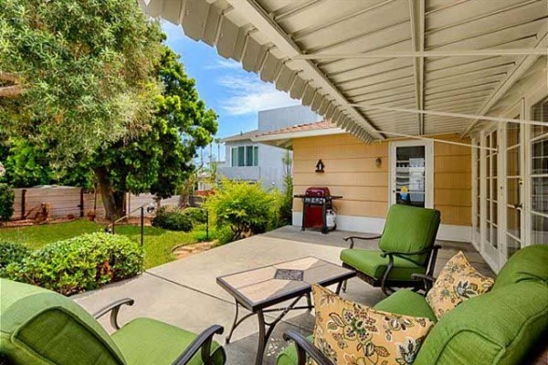 [Image: Affordable Windansea Private Home with Ocean Views Just Steps to the Surf]