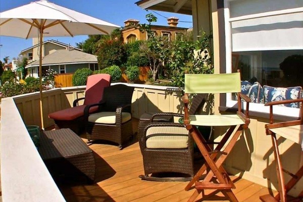 [Image: La Jolla Beach Home with Ocean Views, One Block from Beach]