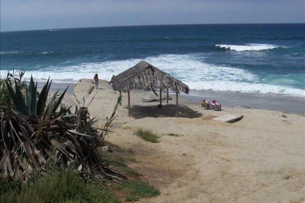 [Image: 1/2 Block to Beautiful Windansea Beach! Charming Beach Cottage.....]