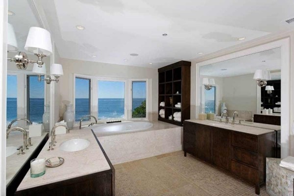 [Image: Sept 1 to 10 Special! Amazing Luxury La Jolla Oceanfront 4000sf Heated Pool &amp; Sp]