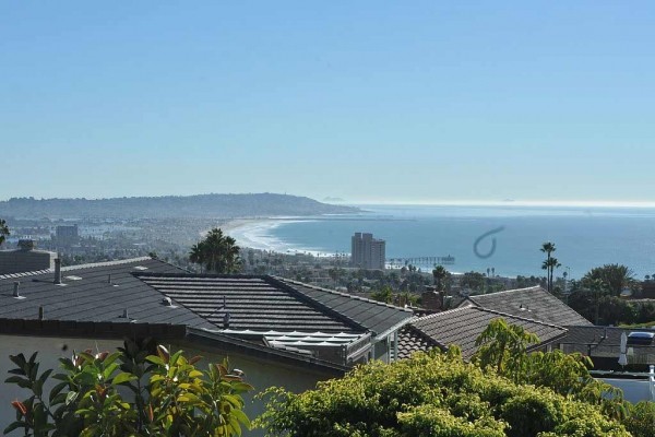 [Image: La Jolla's Best Ocean and Beach Views,a Perfect Home for Unforgettable Vacation]