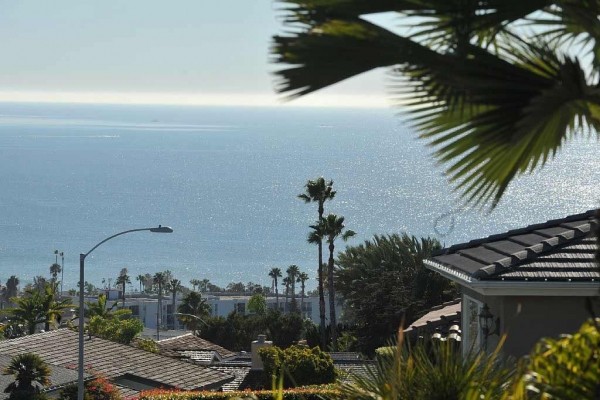 [Image: La Jolla's Best Ocean and Beach Views,a Perfect Home for Unforgettable Vacation]