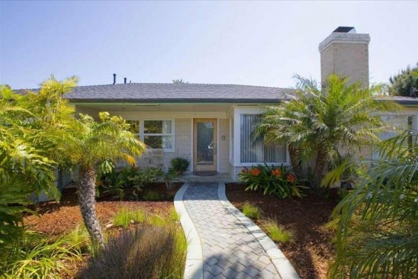 [Image: Amazing Beach Property !!! Ocean Front La Jolla &amp; Pb!!]