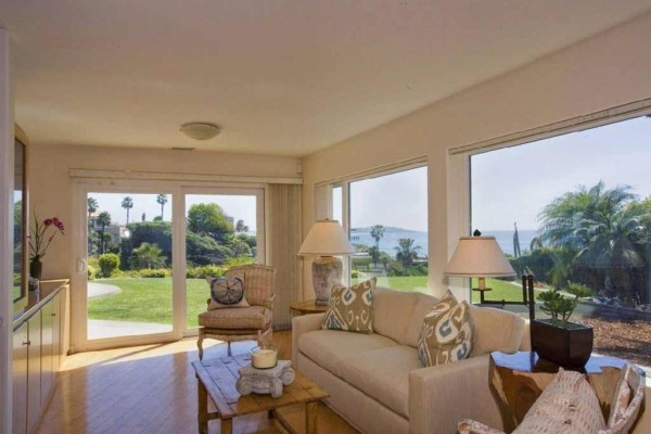 [Image: Amazing Beach Property !!! Ocean Front La Jolla &amp; Pb!!]