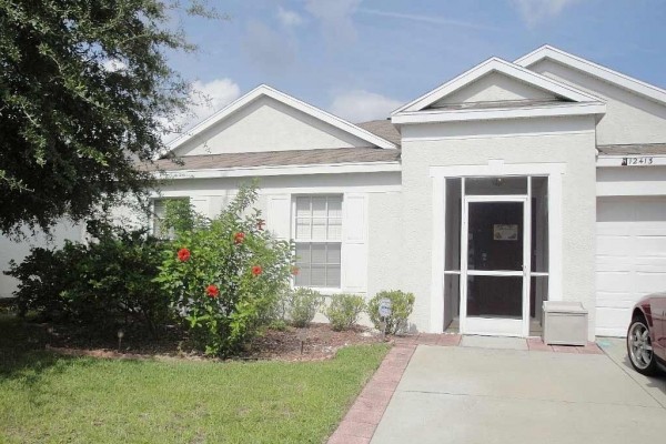 [Image: Beautiful South Shore Pool Home Near Apollo Beach]