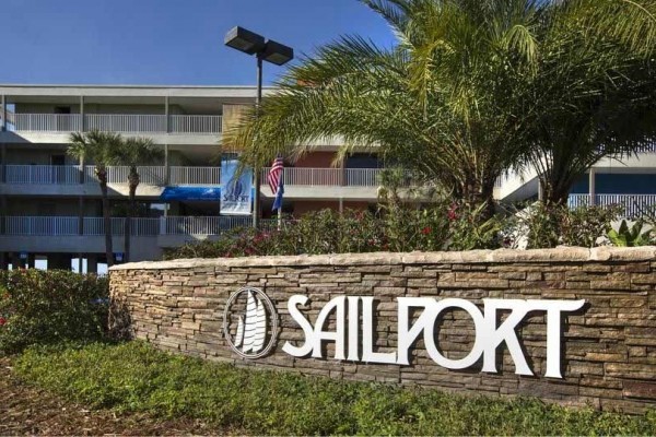 [Image: Sailport Waterfront Suites on Tampa Bay]