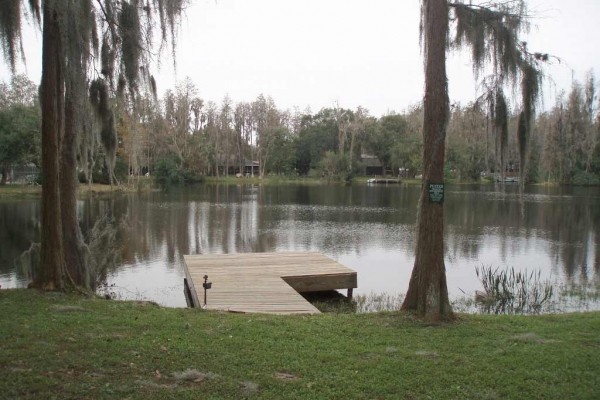 [Image: Immaculate &amp; Incredibly Peaceful Lakefront House]