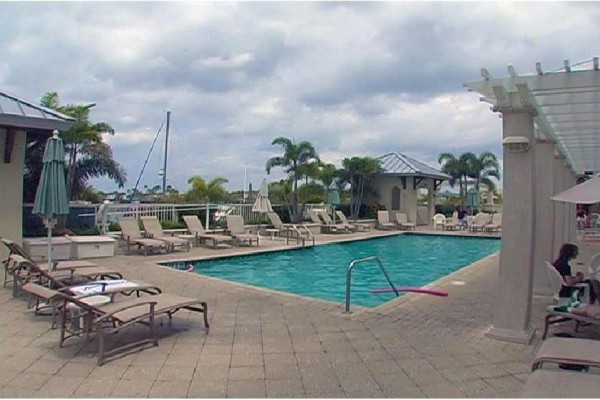 [Image: Wonderful Waterfront 2b.1,5b. Home, Private Beach, Bahia Beach,Tampa Bay]