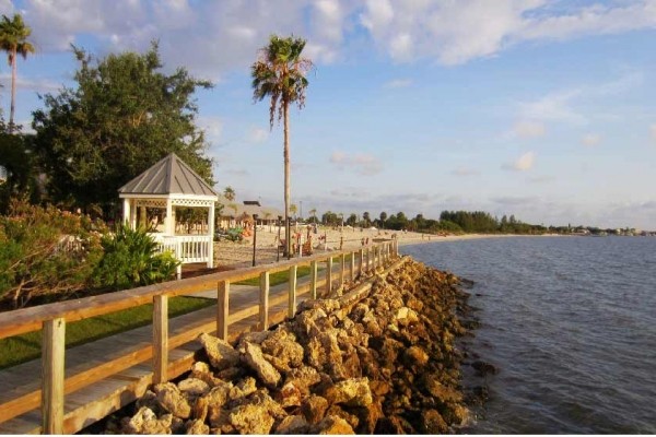 [Image: Private Beach, Newly Built Waterfront Large 3 Bedroom 3 Bath , Bahia Beach]