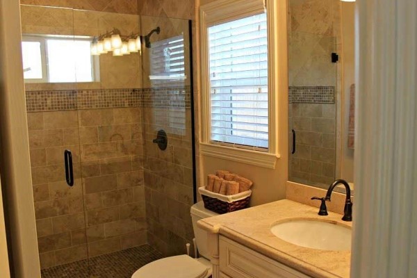 [Image: 5 Bedroom 4 Bath Pool Home Near Disney]