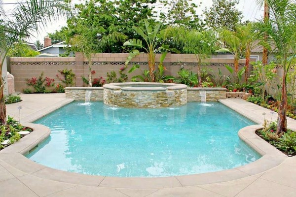 [Image: Highly Upgraded, 5 Bed, 4.5 BA, New Pool W/Jacuzzi, 1/2 Mile Walk to Disney]