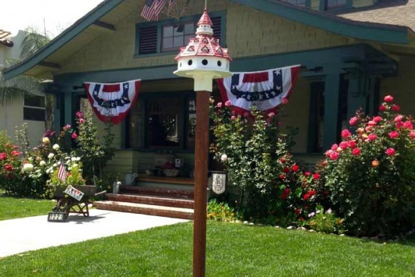 [Image: Award Winning, Historic Craftsman Home 2 Miles from Disneyland, New Backyard]