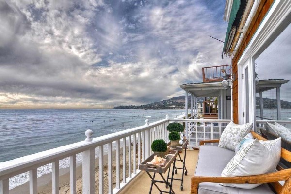 [Image: Village Cottage - on the Sand]