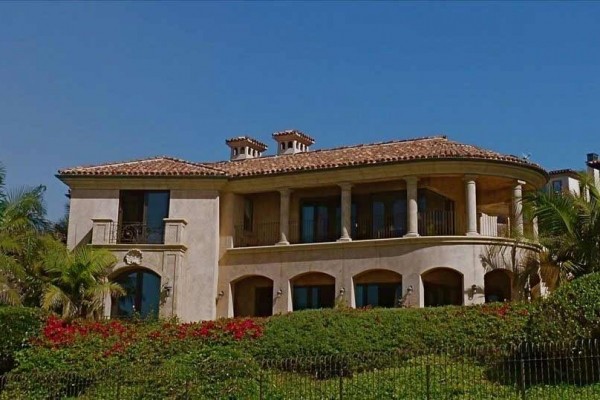 [Image: Luxury Oceanfront Home Near Ritz Carlton, Near Laguna Beach]
