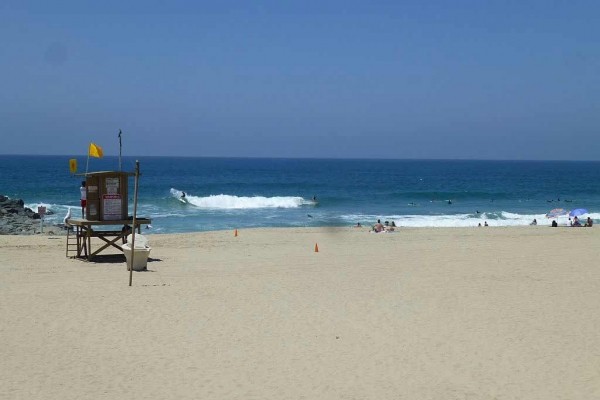 [Image: Brand New Corner Lot Contemporary Beach House on the Sand with No Boardwalk.]