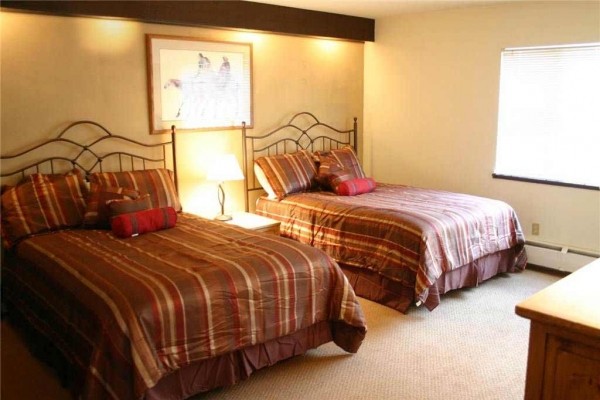 [Image: Copper Junction 304: 1 BR / 2 BA 1 Bedroom in Copper Mountain, Sleeps 6]