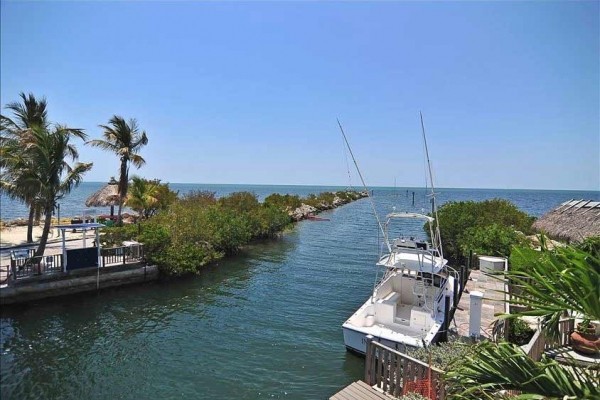 [Image: Oceanfront Villa in the Florida Keys]