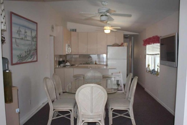 [Image: Home Away from Home, Cozy 3 Bedroom Key Largo Home]