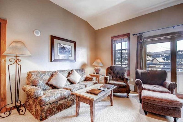[Image: 2BR/2BA Almost Ski-in/Ski-Out Peak 9 at Quicksilver Chairlift]
