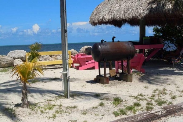 [Image: Waterfront Kawama Townhouse in Key Largo, Atlantic Side.]