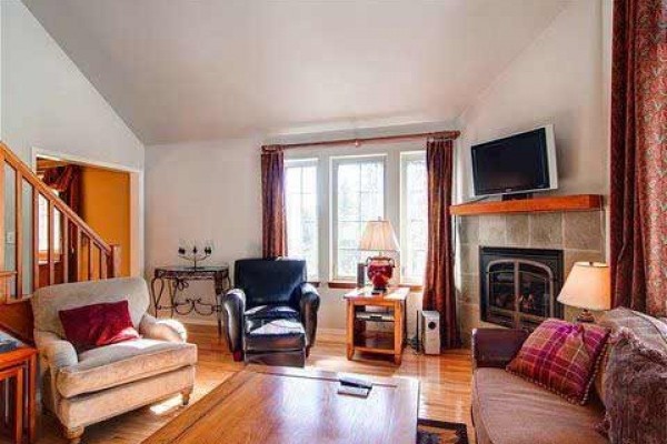 [Image: Snowshoe Chalet Luxury 3BR Townhome ~ Ra44174]