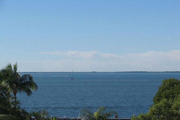 [Image: Key Largo Getaway-Spectacular Water Views and Boat Slip]
